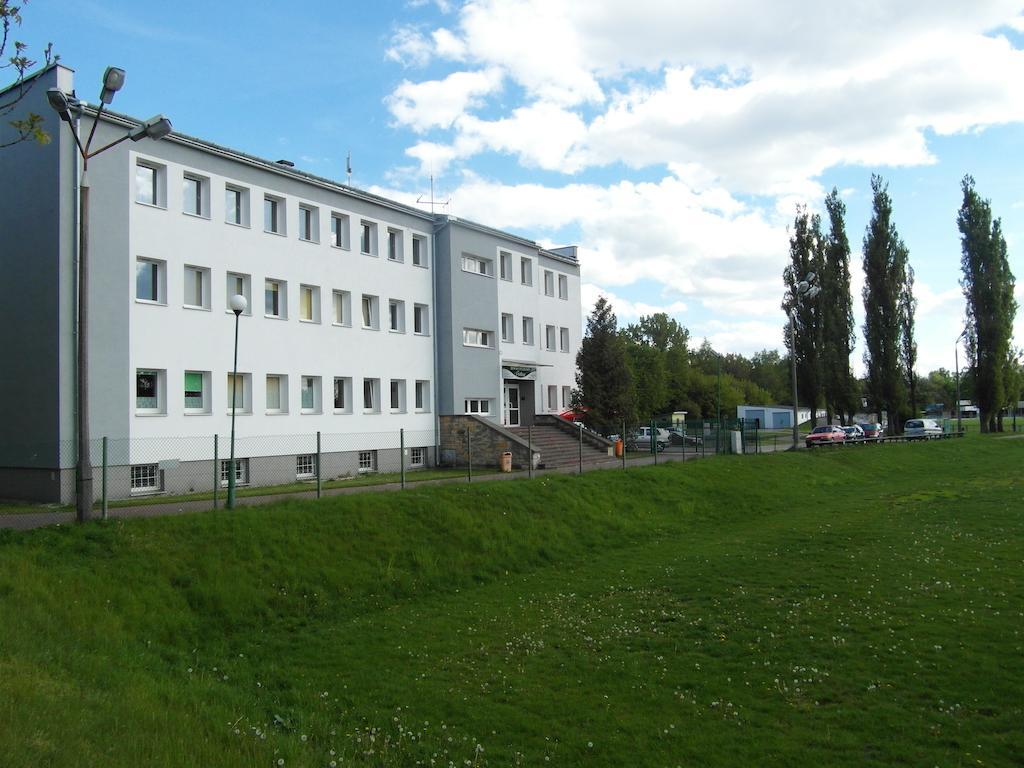 Uslugi Hotelowe Podlasie เบียวา พอดลาสกา ภายนอก รูปภาพ
